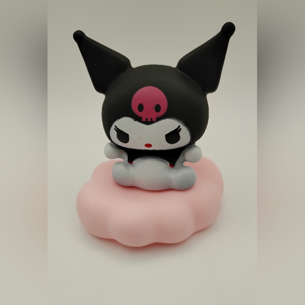 Kuromi In The Clouds Night Light - Picture 2 of 2